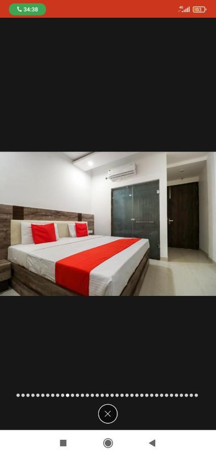 Hotel Almond Zirakpur Exterior photo
