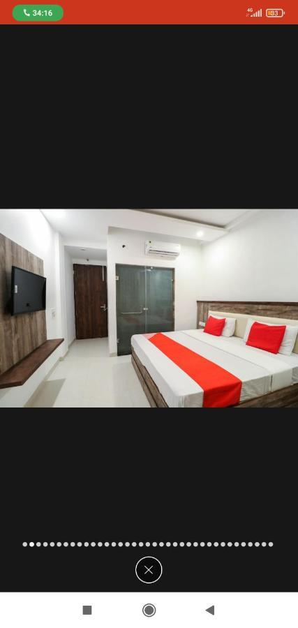 Hotel Almond Zirakpur Exterior photo